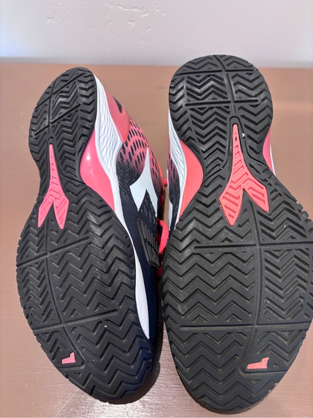 Diadora Women's Pink and Navy Athletic Tennis Shoes